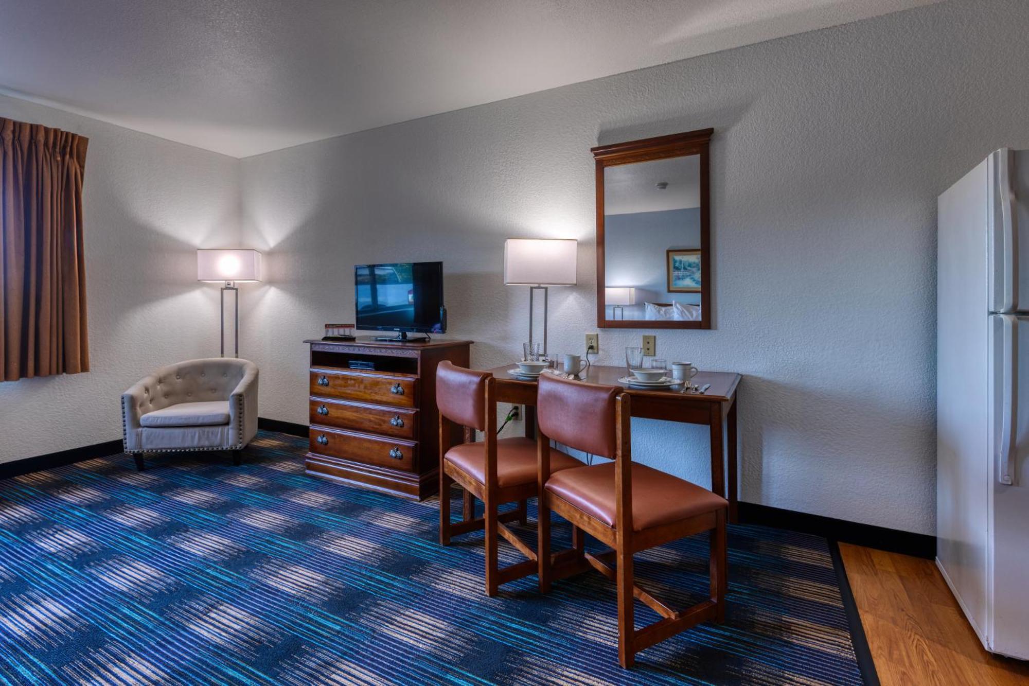 All Towne Suites Saint Robert Kültér fotó