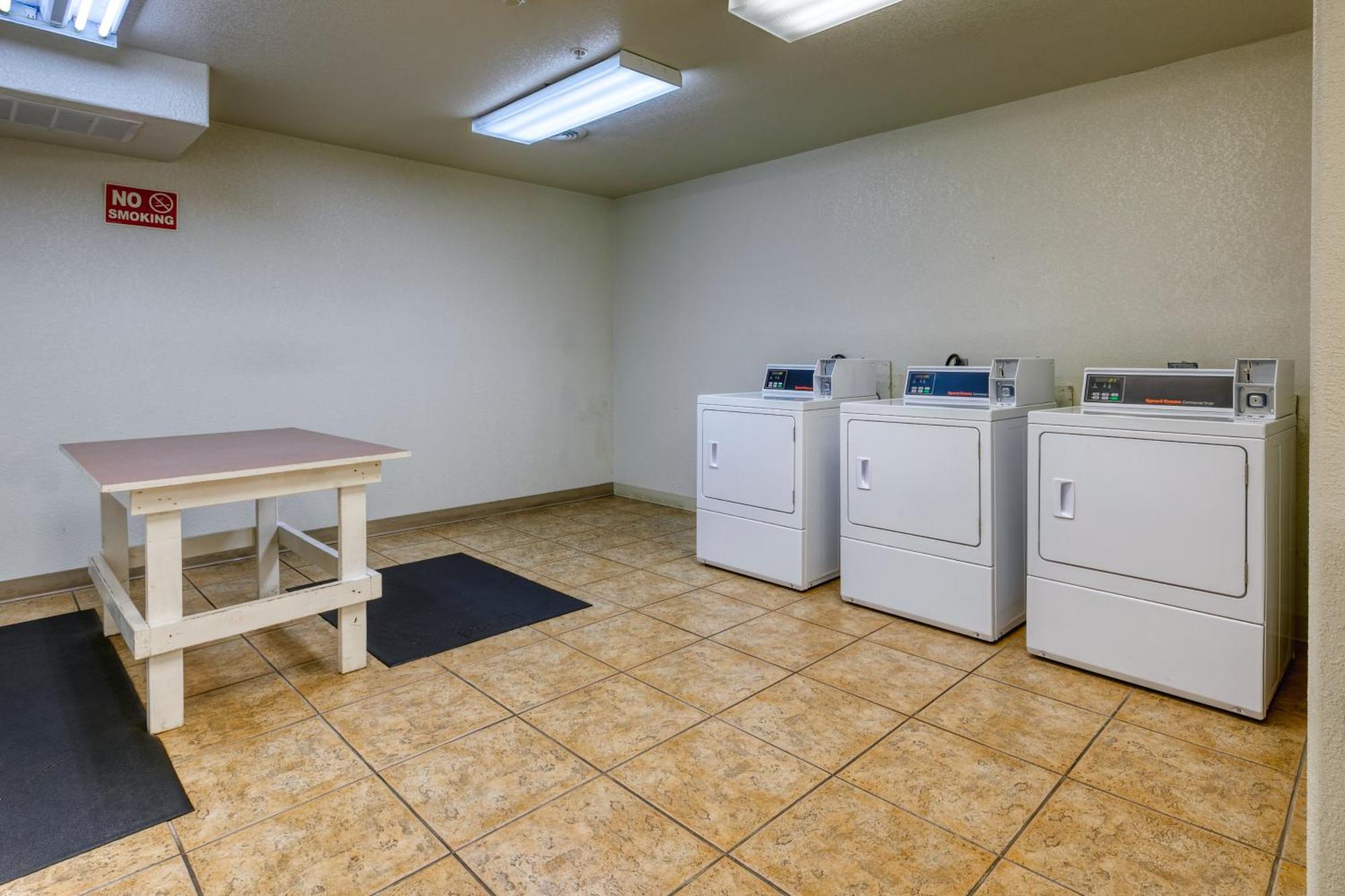 All Towne Suites Saint Robert Kültér fotó