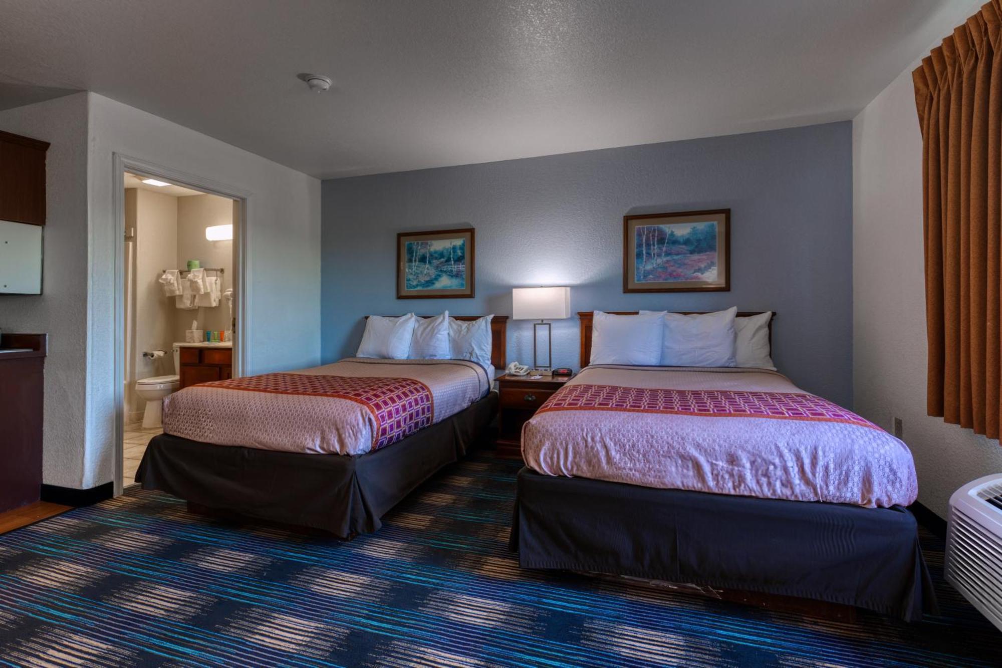 All Towne Suites Saint Robert Kültér fotó