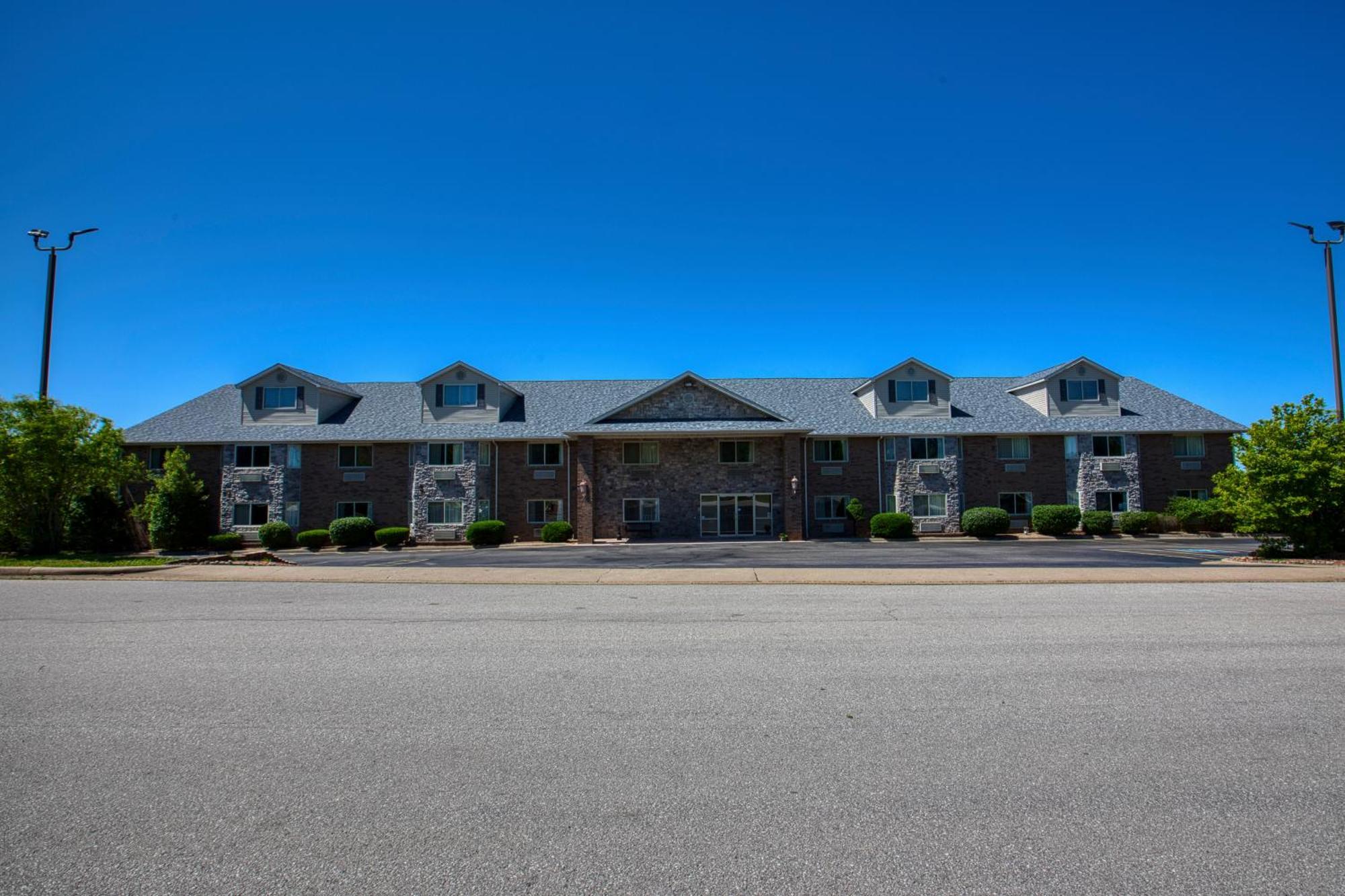 All Towne Suites Saint Robert Kültér fotó