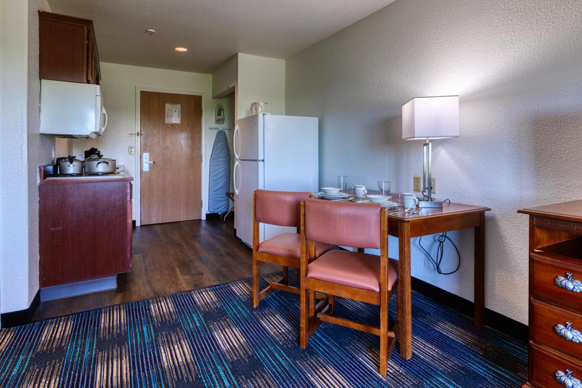 All Towne Suites Saint Robert Kültér fotó