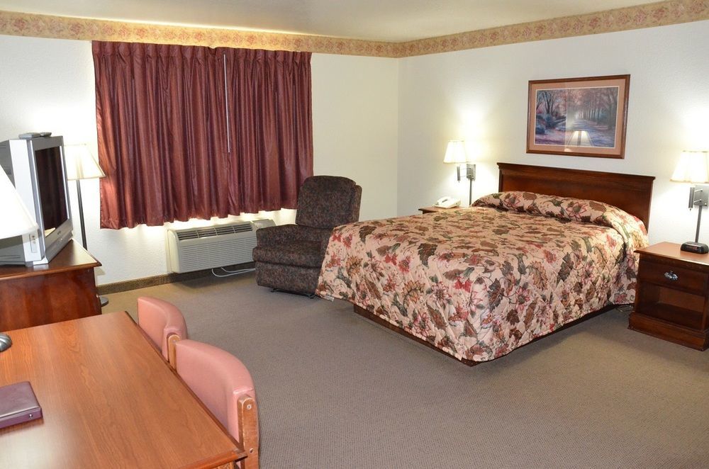 All Towne Suites Saint Robert Kültér fotó